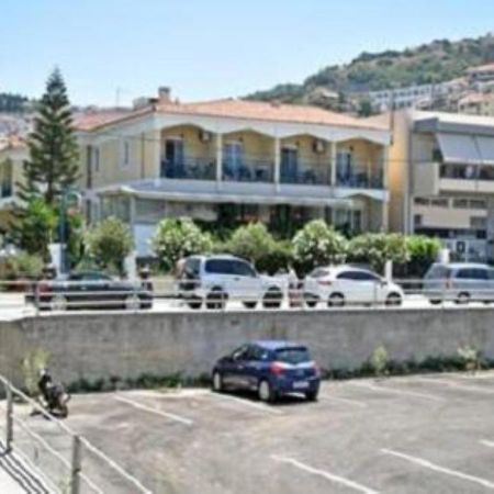 Paradise Hotel Samos Town Exterior photo