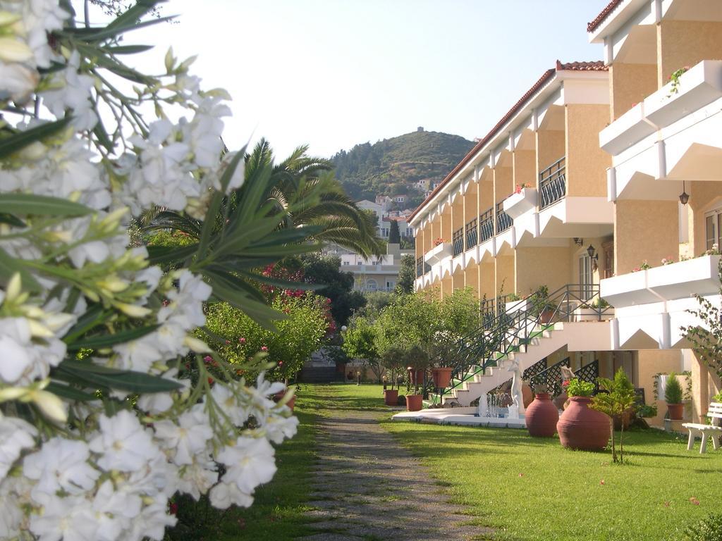 Paradise Hotel Samos Town Exterior photo