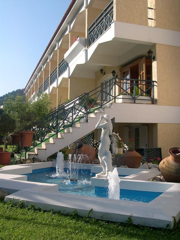 Paradise Hotel Samos Town Exterior photo