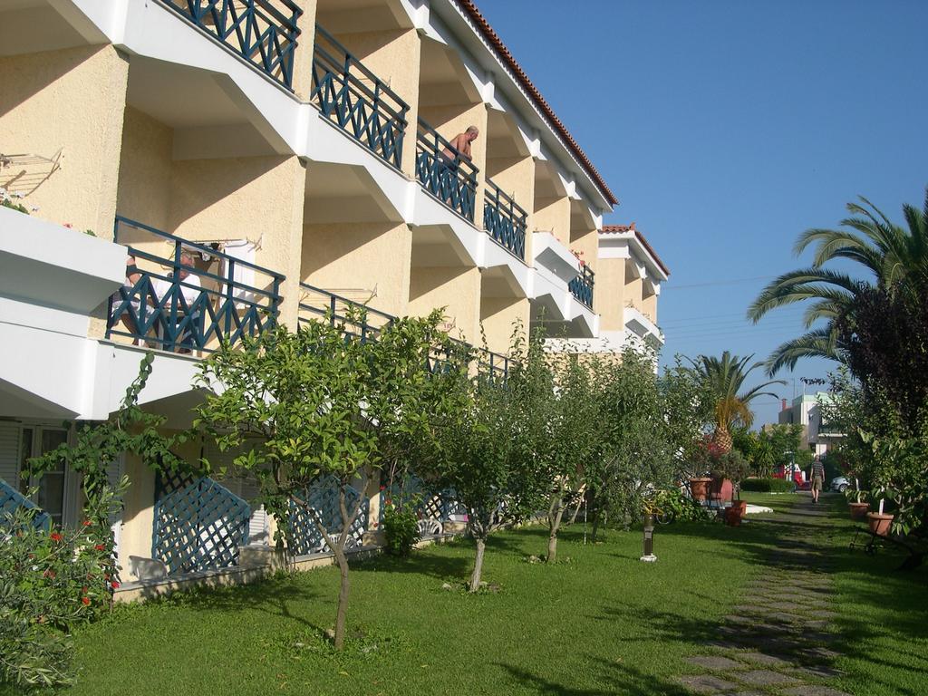 Paradise Hotel Samos Town Room photo