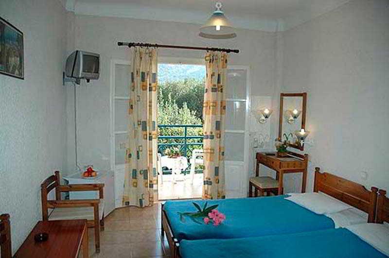 Paradise Hotel Samos Town Room photo